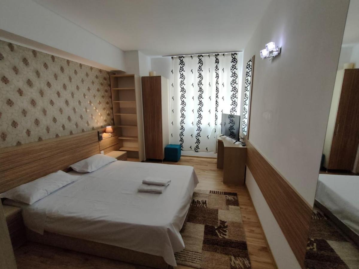 Easystay Flats Букурещ Екстериор снимка