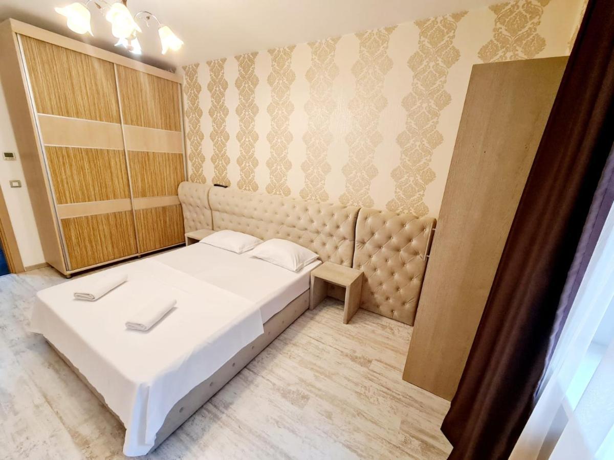 Easystay Flats Букурещ Екстериор снимка