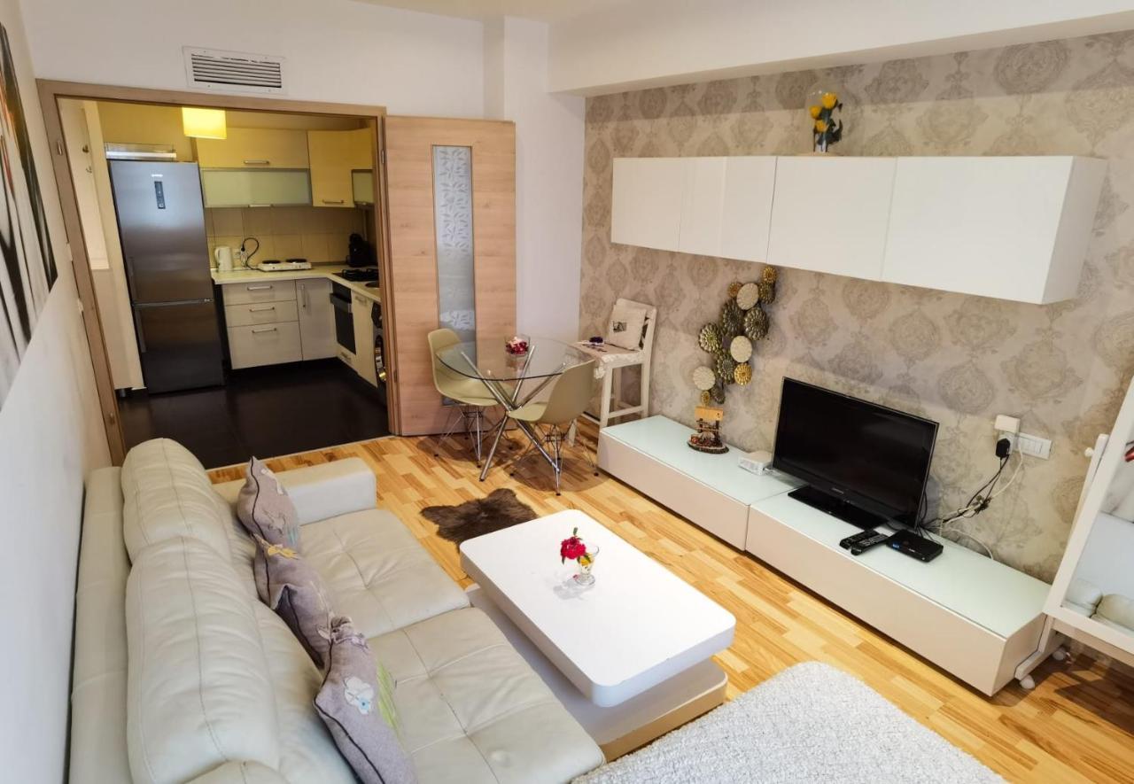 Easystay Flats Букурещ Екстериор снимка